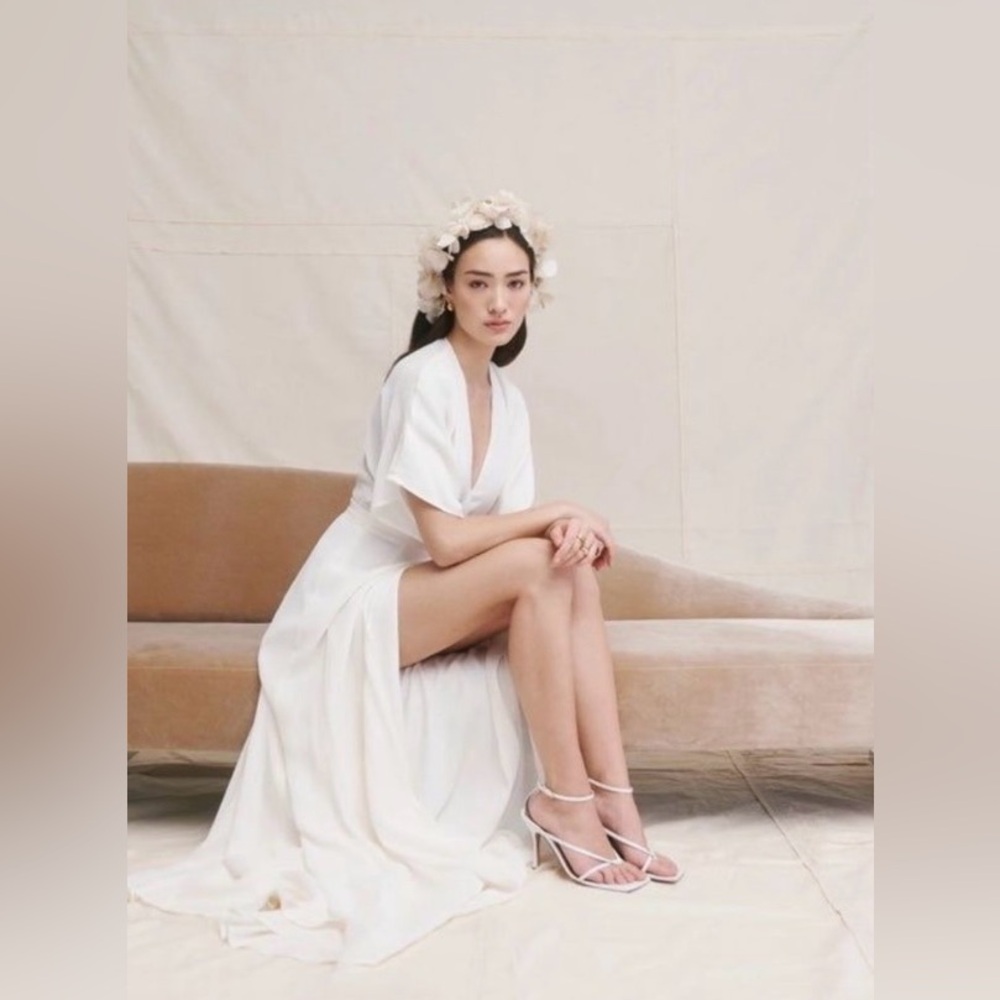 NWT Reformation Ivory White Winslow Wrap Maxi Bridal Wedding Dress size S - Picture 3 of 15